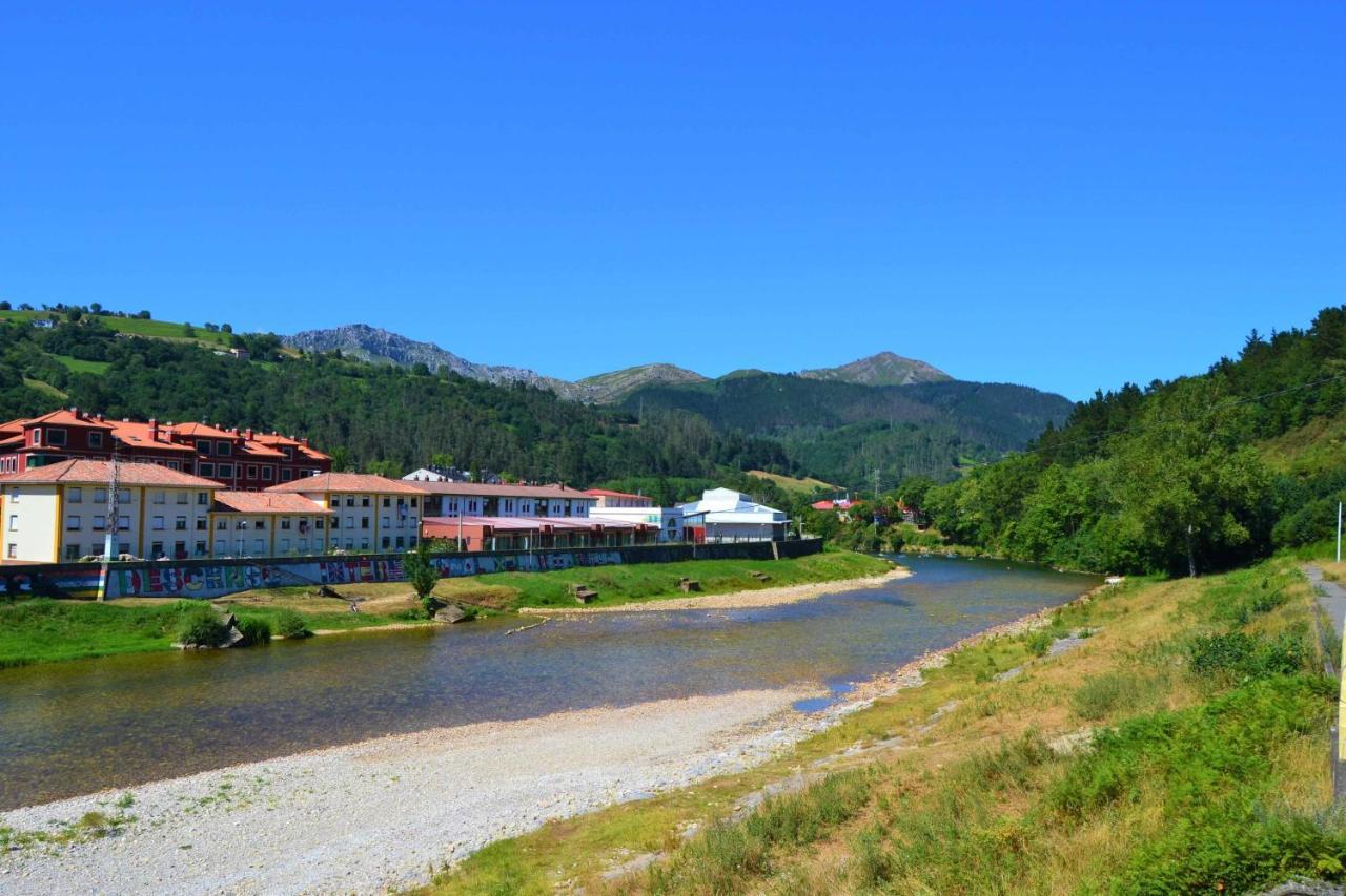 Casa Palo Balcón a Picos de Europa Vila Arriondas Exterior foto